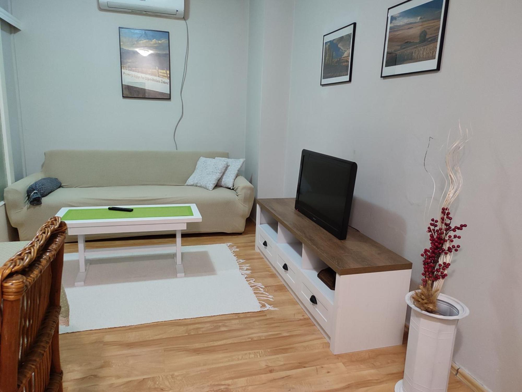 Vila Zora Apartman Banja Koviljača Εξωτερικό φωτογραφία